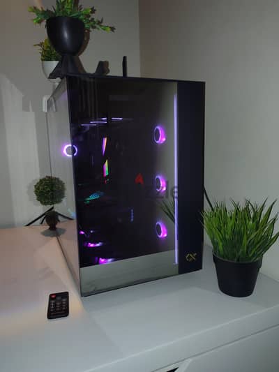 PC HIGH END LIKE NEW بكل الفواتير
