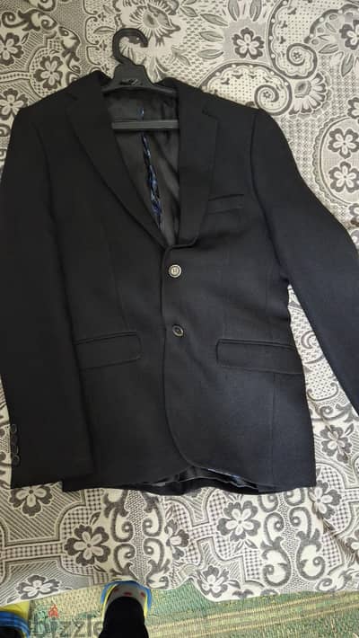 بليزر اسود مقاس 46 slim fit جديد