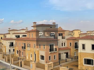 كواترو فيلا 270 م بحري استلام فوري ريسيل للبيع بتسهيلات في سيتي جيت التجمع الخامس City Gate New Cairo By Qatari Dyar