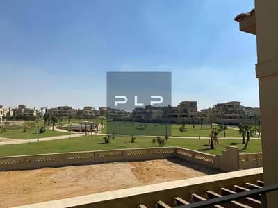 فيلا مستقلة للبيع في بالم هيلز نيو كايرو (PHNC) | فيو حمام سباحة جاهز ع الاستلام و المعاينه فورا