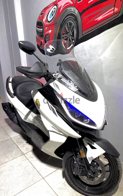 اسكوتر زونتس 350 e