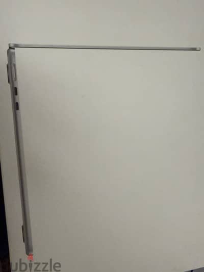 Apple MacBook Air 512 ssd / 24g ram / M3 / Silver / battery 100%