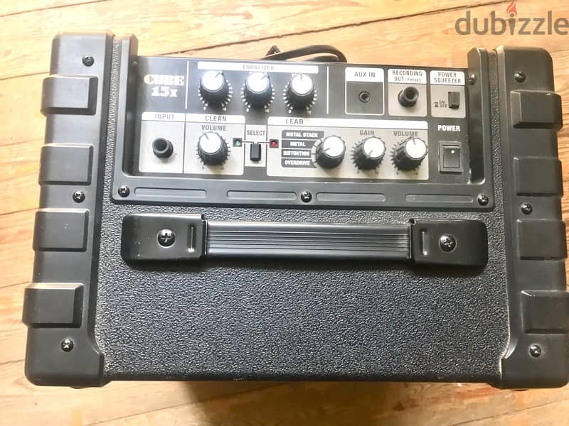 Roland Cube 15X guitar amplifier 3