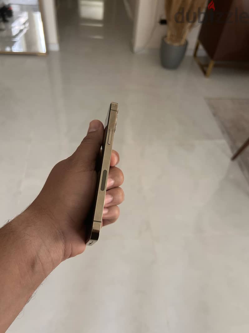 Iphone 12 Pro used 3