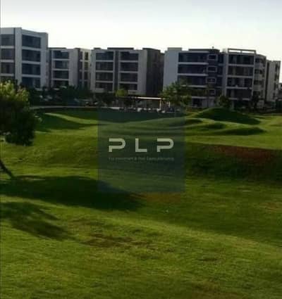 اقل سعر شقه استلام فوري جاهزه علي السكن  بسعر لقطه لسرعه البيع  في كمبوند تاج سيتي القاهره الجديده