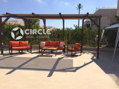فيلا تاون هاوس كورنر ٥٠٠م مفروشة للإيجار في هاسيندا باي Hacienda Bay الساحل الشمالي North Coast قريبة من سيدي عبد الرحمن ومراسي