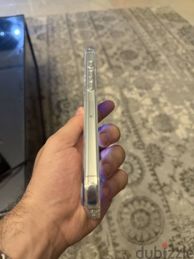 Apple - iPhone 16 Pro Max 4