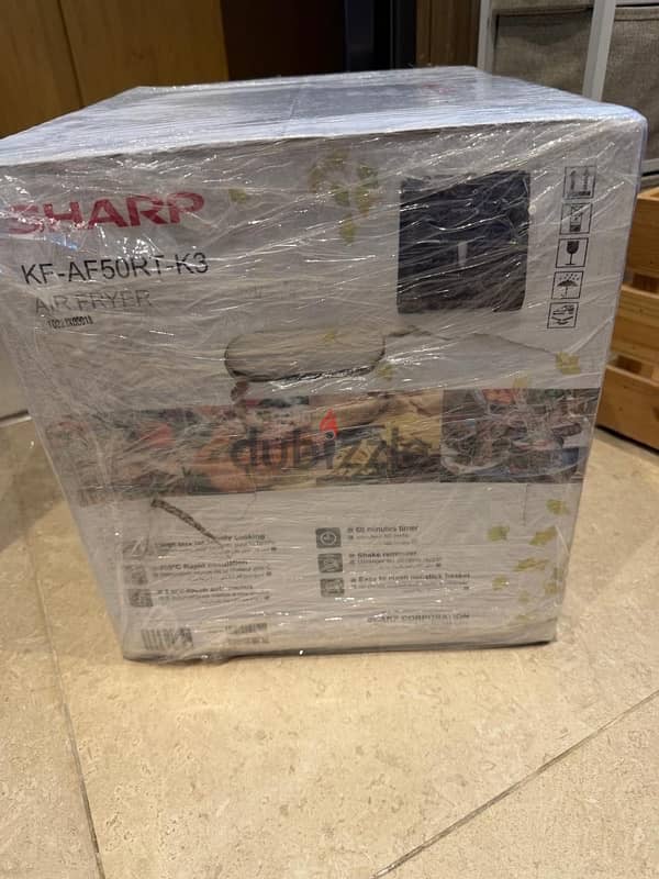 Sharp Air fryer AF50RT New never used 3