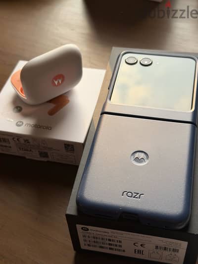 Motorola razor 60