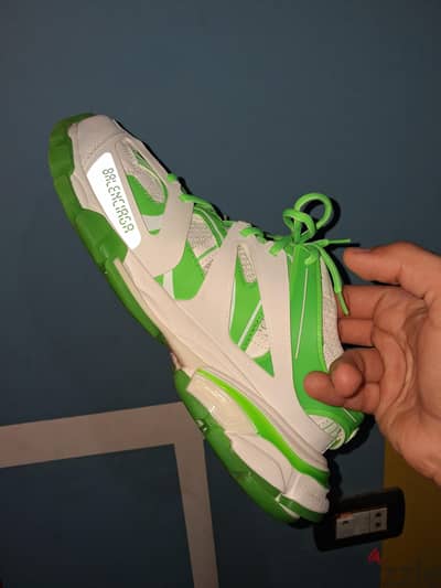 Balenciaga track