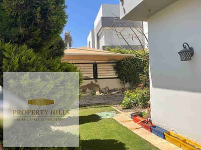 Villa for sale, fully finished, inside Hyde Park, immediate delivery on the key.