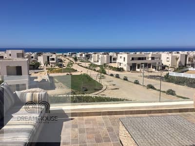 شاليه للإيجار في هاسيندا وايت | 4 غرف – 2 ماستر + غرفة سائق