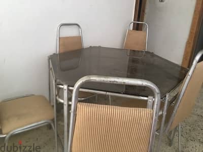 تربيزه و6 كراسي غرفة  سفره