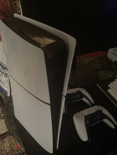 Ps5 slim digital edition 1tb with 2 controllers