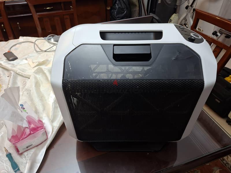 Corsair Graphite 380T Mini-ITX PC 3