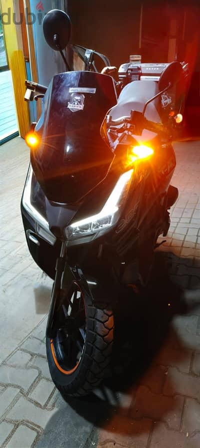 سكوتر دايون  adv 200  / 2024
