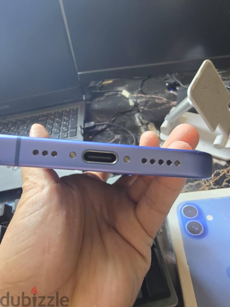 Apple - iPhone 16 2