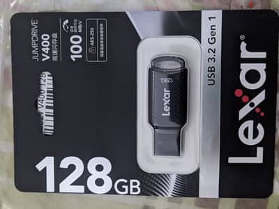 lexar 128 GB USB 3 فلاشة