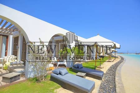 كابينة مفروشة بالكامل للبيع فيHacienda Bay هاسيندا باي الساحل الشمالي جاهزة للاستلام بإطلالة مفتوحة