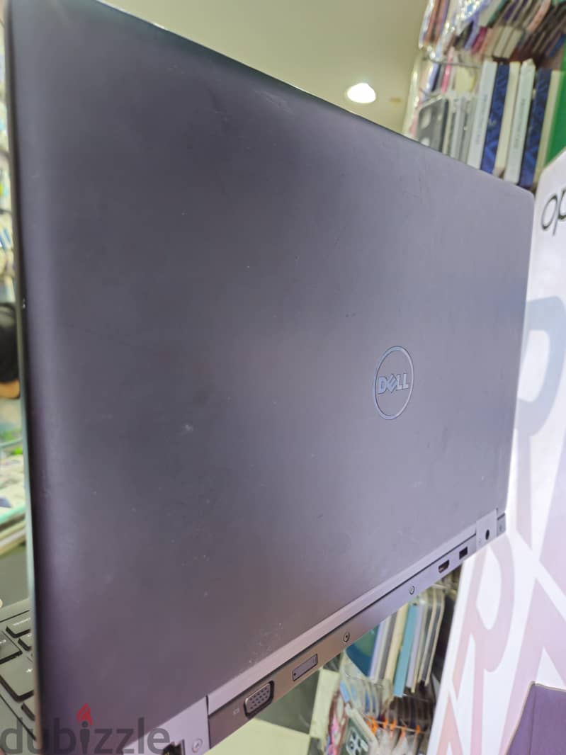 Dell Precision 3510 4