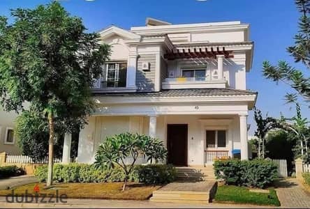 A great villa for sale at the old price ready to move in, in Mountain View 1 new cairo in front of the Attorney General ( ready to move )