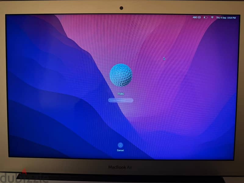 MacBook Air - Excellent Condition 8