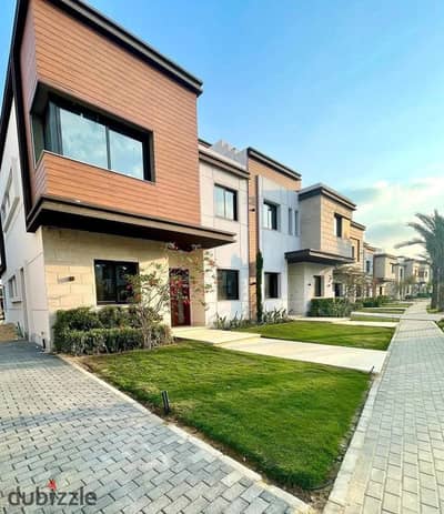 فيلا توين هاوس 4 غرف  للبيع ريسيل استلام فوري في ازار التجمع الخامس - Azar New Cairo