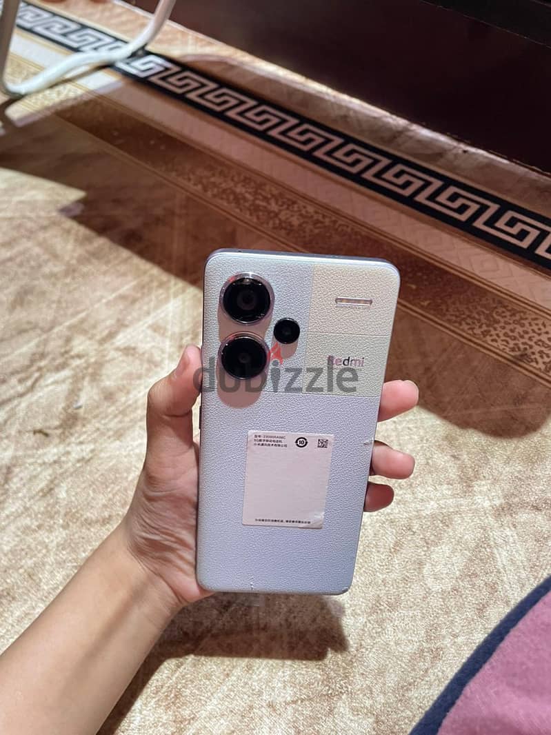 Xiaomi Redmi Note 13 Pro plus 6