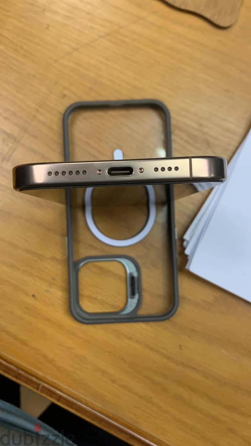 iPhone 16 pro max 265 1