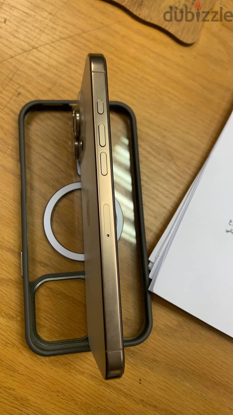 iPhone 16 pro max 265 2