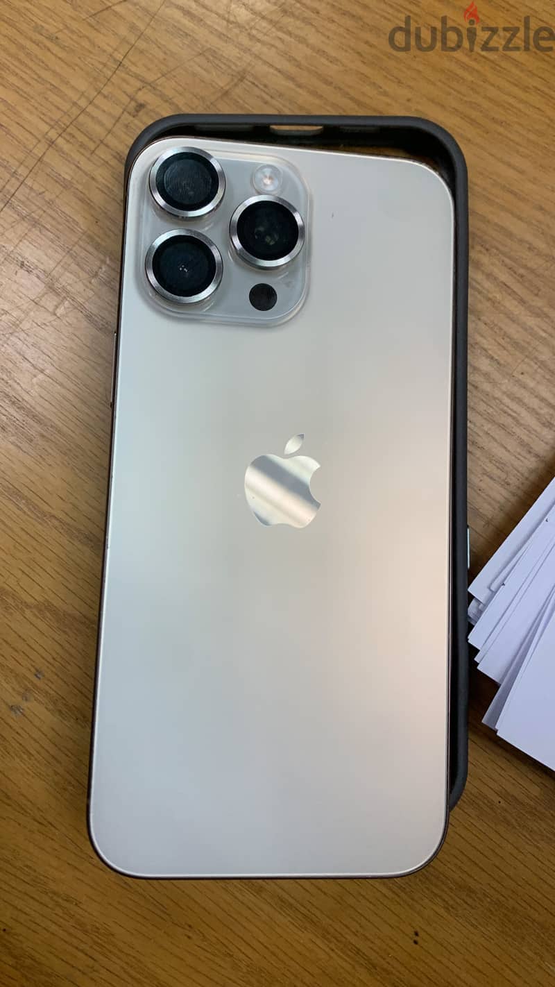 iPhone 16 pro max 265 3