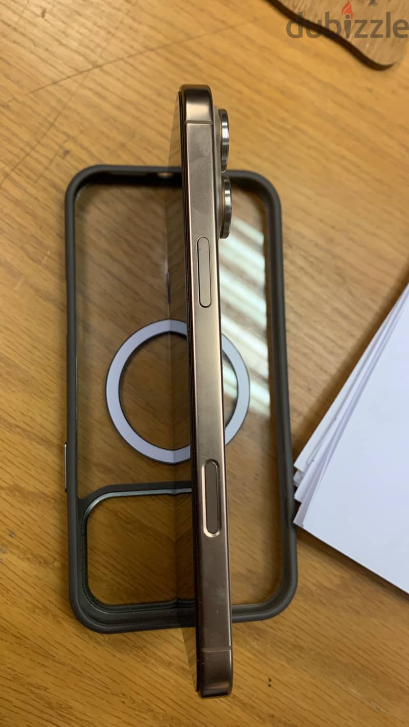 iPhone 16 pro max 265 5