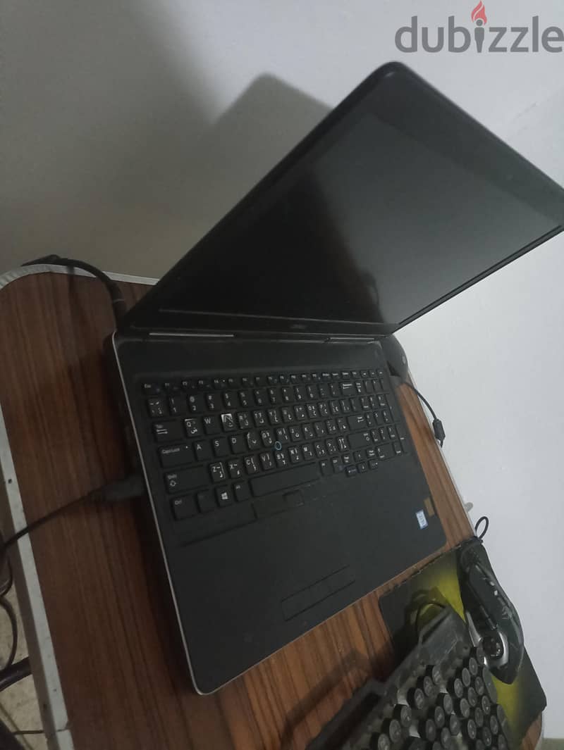 Dell Precision 7510 1