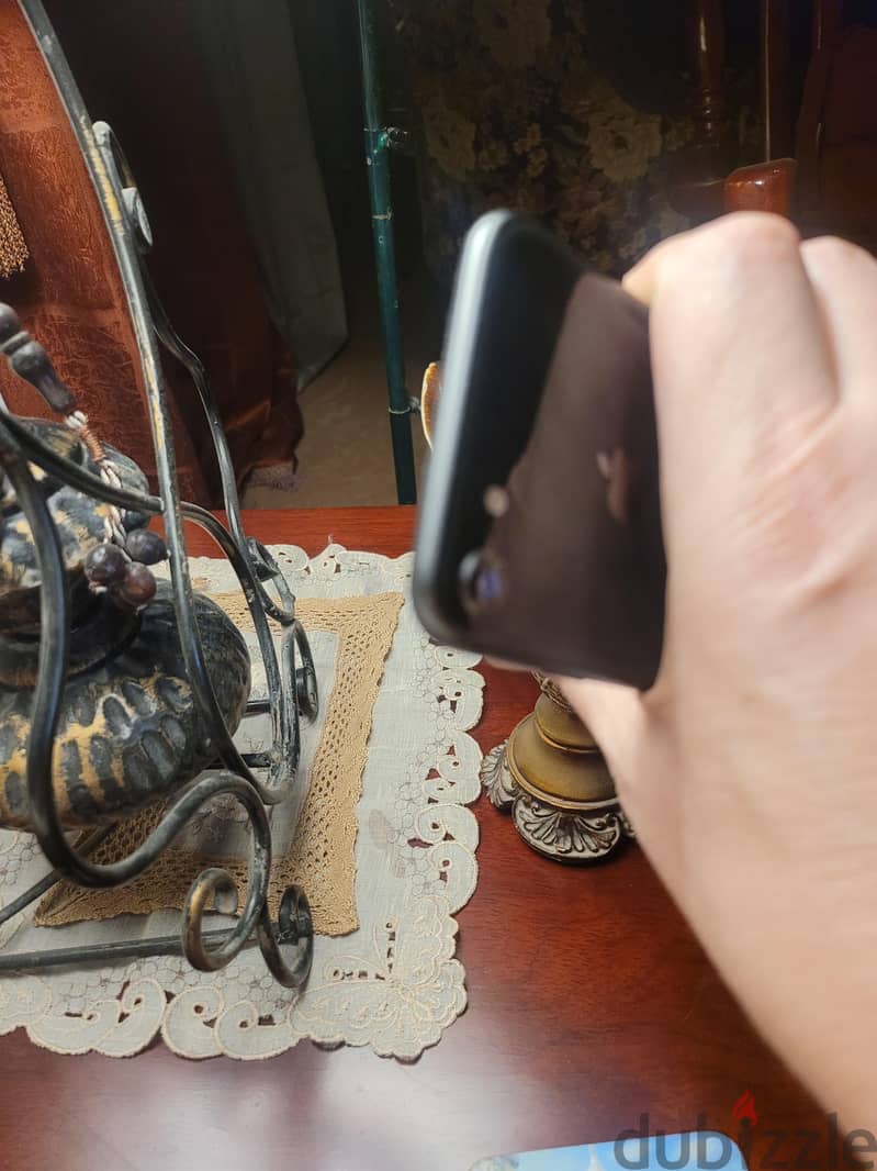 Apple - iPhone 8 4