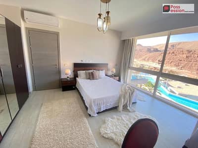 شاليه غرفة  للبيع على البحر seaview في ابراج العين السخنة في il monte galala ,فيو بانوراما