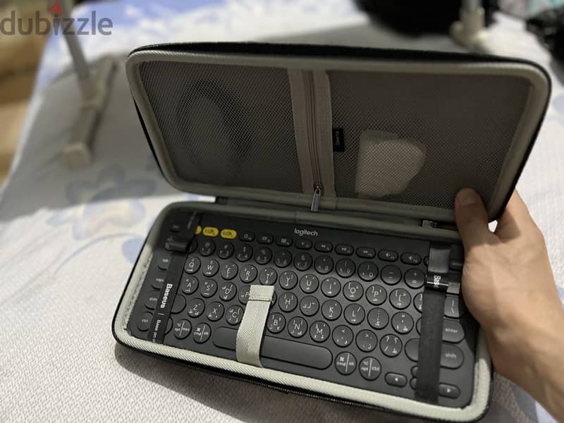 Logitech K380 Multi-Device Keyboard + Hard Case Arabic 1