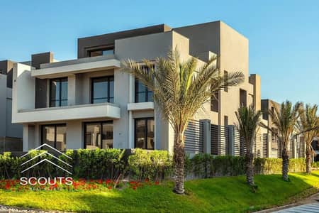 تاون هاوس للبيع استلام فورى اطلاله لاند سكيب رائعه فى القاهره الجديده لافيستا سيتى La Vista City بجوار هايد بارك العاصمه الاداريه الجديده