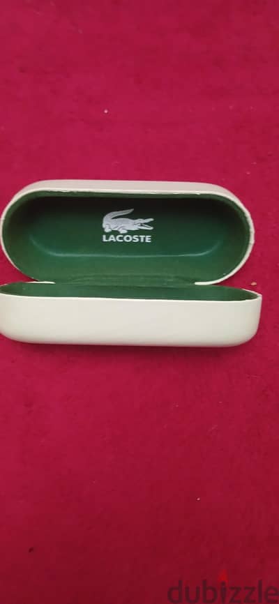 Lacoste LA 728 Sunglasses  المواصفات