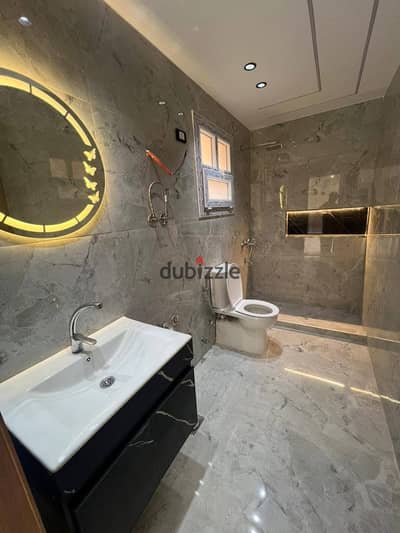 Apartment for sale in the best location with the best and widest architectural design, second floor, second phase in the Degla Palms compound.