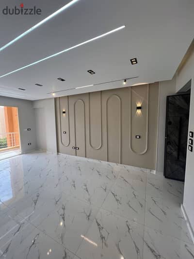 The unit is located inside Degla Palms in New October City.
