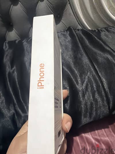 آبل - آيفون 17 برو