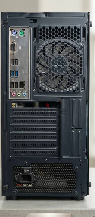 كيسة جيمنج  جيل ثامن i7-8700 / Gigabyte H310M / RAM 16GB / SSD 128