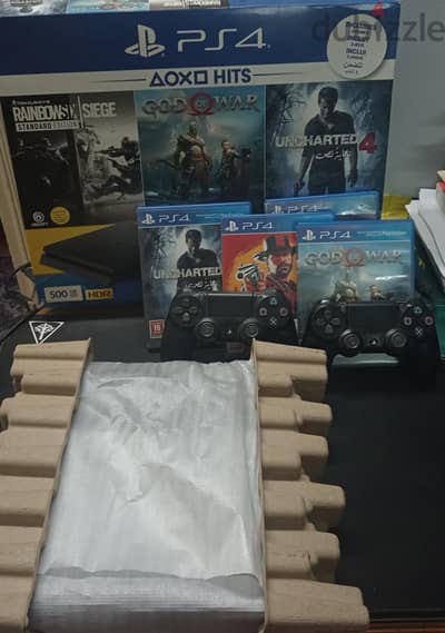 PS4 Slim 500GB بحالة الزيرو