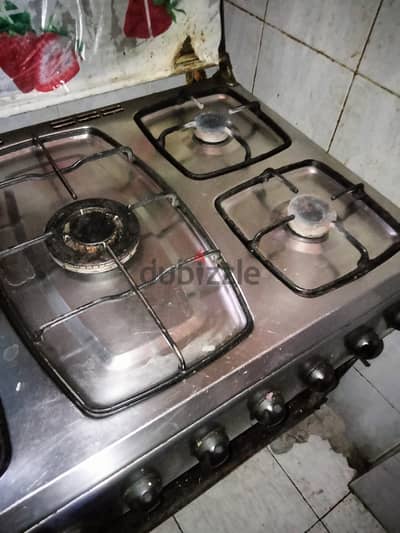 بوتاجاز زانوسي 5 شعله محتاج بعض صيانه بسيطه الازاز موجود