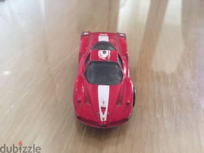 Ferrari fxx hot wheels 1:64