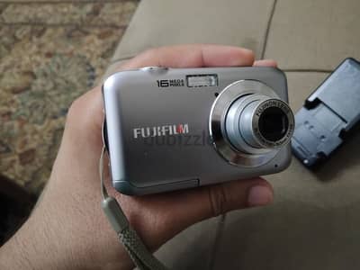 كاميرا fujifilm 16 ميجا بيكسل