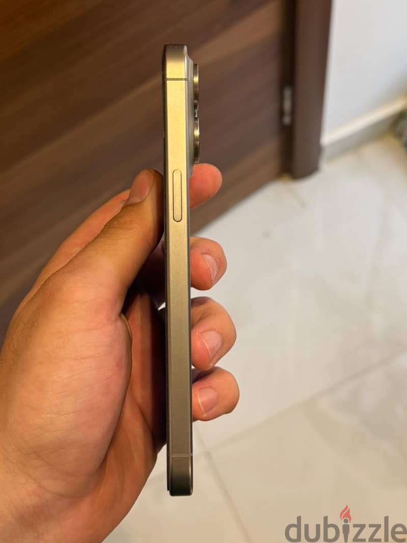 Apple - iPhone 15 Pro Max like new 3