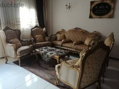 صالون كلاسيك مدهب بحاله زيرو