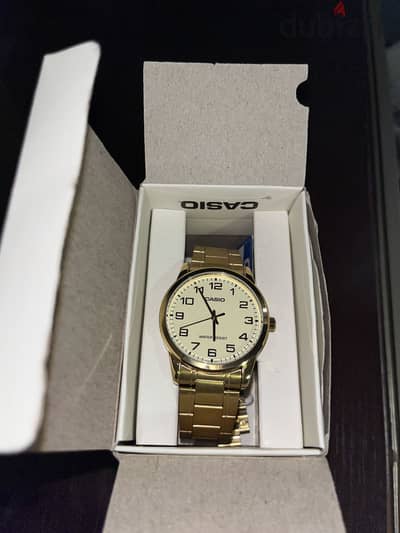 ساعة كاسيو أصلية Casio MTP-V001G ذهبية جديدة بالتيكت