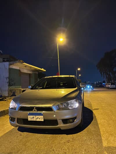 Mitsubishi Lancer 2015 / ميتسوبيشي لانسر 2015